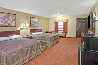 Super 8 by Wyndham Shawnee - Shawnee - 6