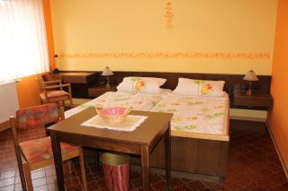 Pension Georgshof - Hilders - 0