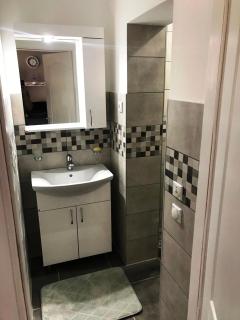 Niš Apartman Lux - 2