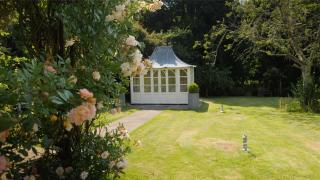 Fox & Hounds Country Hotel - 9