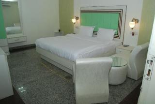 FabHotel Comfort 35 - 6