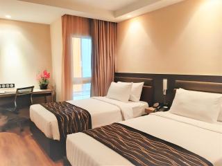 Amora NeoLuxe Suites Hotel - Banguecoque - 4