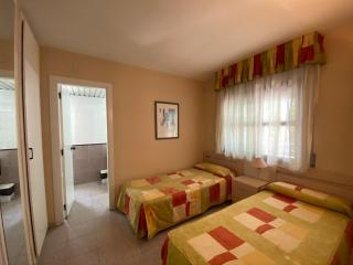 Amplio Apartamento a 5 minutos de la playa - Salou - 4