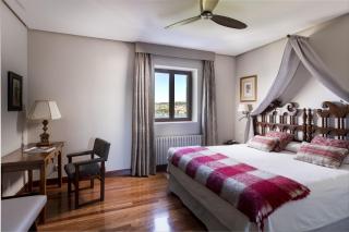 Parador de Hondarribia - 3