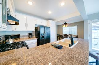 Perfect Newport Beach Location With Spa I & II - Newport Beach - 4