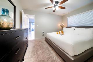 Perfect Newport Beach Location With Spa I & II - Newport Beach - 3