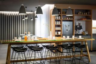 OKKO Hotels Nantes Centre Ville - Nantes - 8