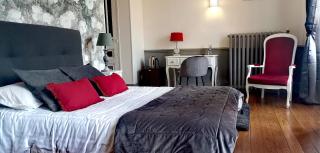 Logis Hotel La Tourelle du Beffroi - Bourbon-Lancy - 7
