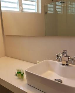 KASA El Sol by the Sea with Pool and Parking - San Juan - 3