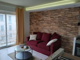 Studio Suquet balcony 1 min beach, 10 min Palais & Croisette Works - 0