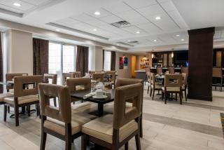 Holiday Inn Savannah South - I-95 Gateway by IHG - Savannah - 2