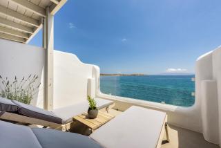 Blue Waves Suites & Apartments - To Kyma - Drios - 0