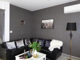 Tropicana Beach Villa at VIP Resort - Ban Phe - 3