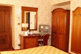 Hotel Pace Helvezia - Rome - 4