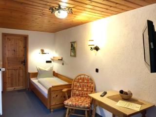 Hotel Pension Hubertus - 4
