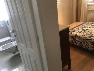 camera con bagno privato e parcheggio - 5