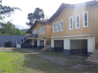 Casa em Condomínio com Wi-Fi - 300m da praia - Ubatuba - 8