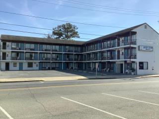 High Seas Motel - Rehoboth Beach - 0