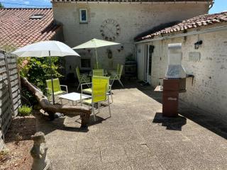 Le Gîte au Coin des Abeilles - La Caillère - 5