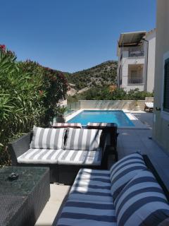 Villa royale with shared pool - 7