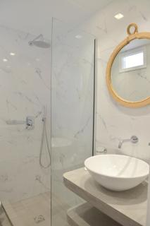 Hotel Apartments Giannis - Adamantas - 2