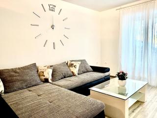 Guesthouse L&K - Brinje - 3