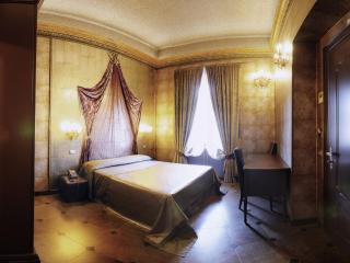 Antica Dimora Delle Cinque Lune - Rome - 2