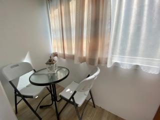 Home away - Chic and Cozy Apartment - Constanţa - 4