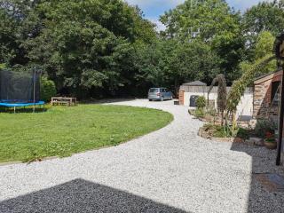 THE OLD RECTORY ROSE COTTAGE in Jacobstow 10 mins to Widemouth bay and Crackington Haven,Nearby Bude,Tintagel,Port Issac,Clovelly,PARKING FOR LARGE AND MULTIPLE VEHICLES - Jacobstow - 4