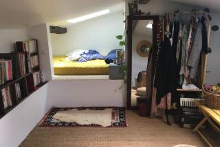 Bright atypical duplex in Menilmontant - Parijs - 2