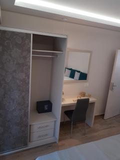 Marathon Studios & Apartments - Kerion - 6
