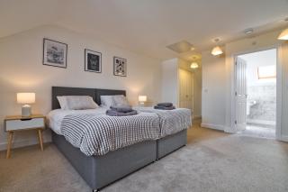 MODERN and SPACIOUS HOUSE CLOSE TO THE CITY CENTRE - Peterborough - 5