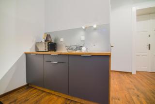 Oak Tree Old Town Apartments - 2