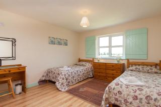 Kilmore Cottages Self - Catering - Kilmore Quay - 9