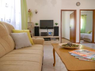 Apartments Racica - Rogoznica - 1