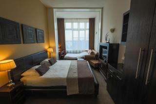 Hotel Chariot - 7