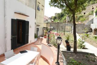 Casa Annalí - House and garden by the Amalfi Coast - 9