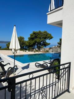 Baltimore.House - Baška Voda - 0