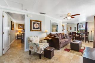 Gulf View Cottage #3 - Bradenton Beach - 6