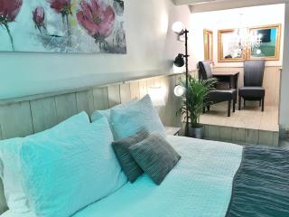 Amsterdam Home - 2
