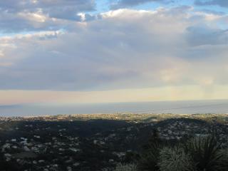 "Aux Balcons du Riou" avec vue mer 180 degrés - Vence - 1