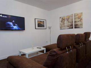 Shaftesbury Apartment - Leeds - 2