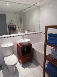 Glasgow City Centre Waterfront Apartment - Glasgow - 3