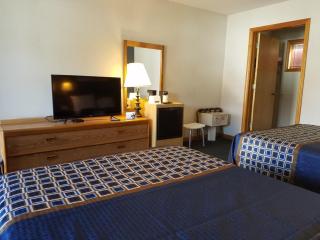 Travelodge by Wyndham Lake George NY - Lake George - 5