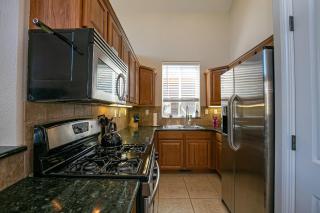 Donner Lake Home Walk to the Lake Trails & Family Activities - Truckee - 1