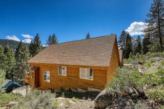 Donner Lake Home Walk to the Lake Trails & Family Activities - Truckee - 8