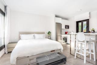 by RIVA - Chic, Contemporary Studio in Puerto Banus Gardens - Marbella - 9