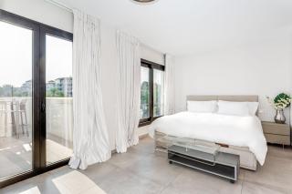 by RIVA - Chic, Contemporary Studio in Puerto Banus Gardens - Marbella - 8