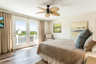 Mermaid Manor - Anna Maria - 1