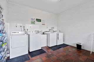 Grosvenor Court Apartments - 5